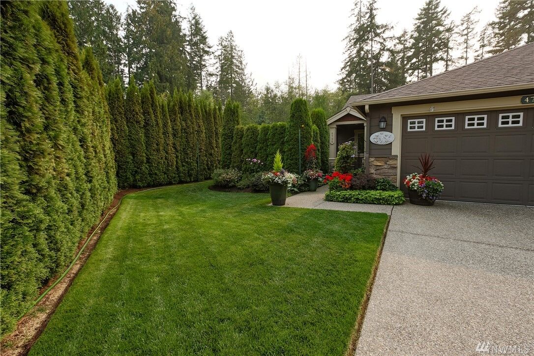 Property Photo: 4786 Strathmore Cir SW WA 98367