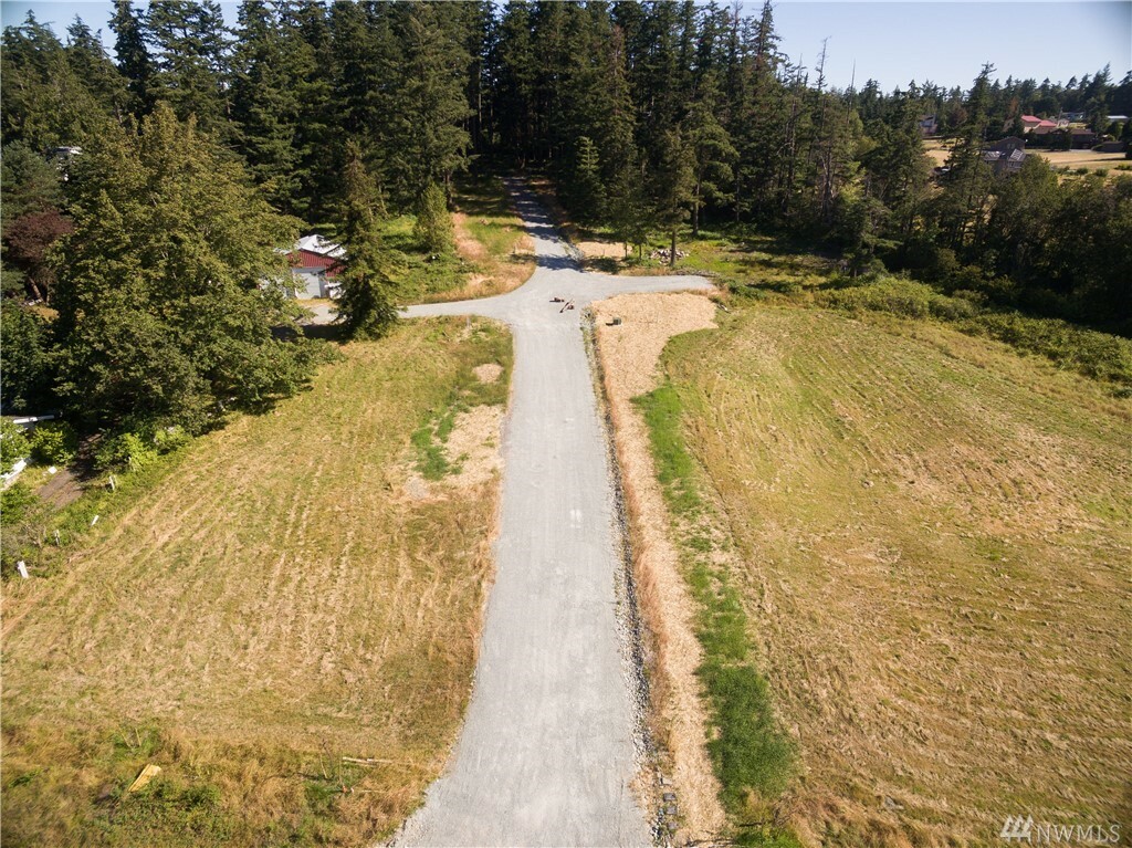 Property Photo: 5 Bayside Terrace Rd WA 98273