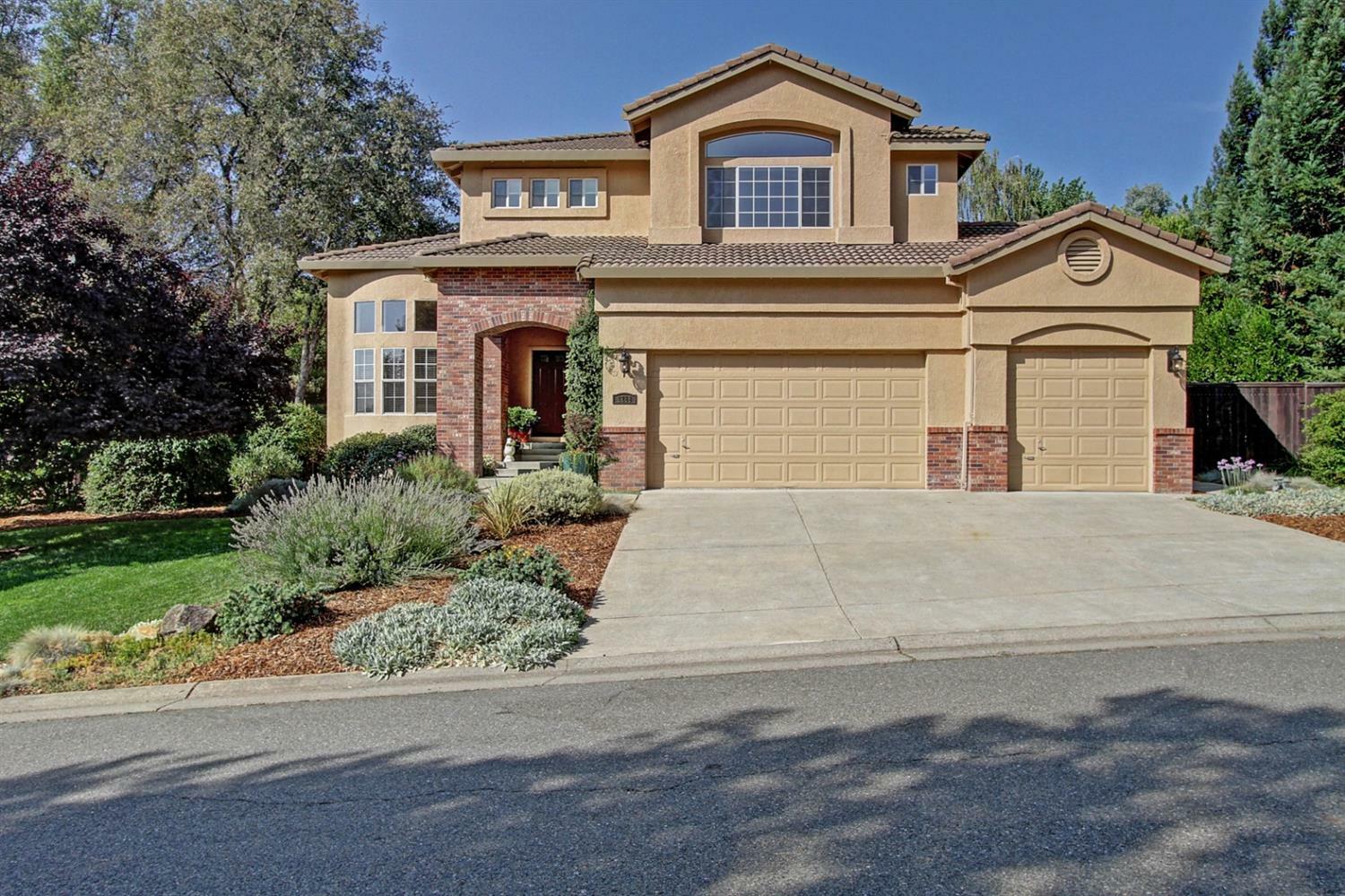 Property Photo:  2288 Sailsbury Drive  CA 95762 