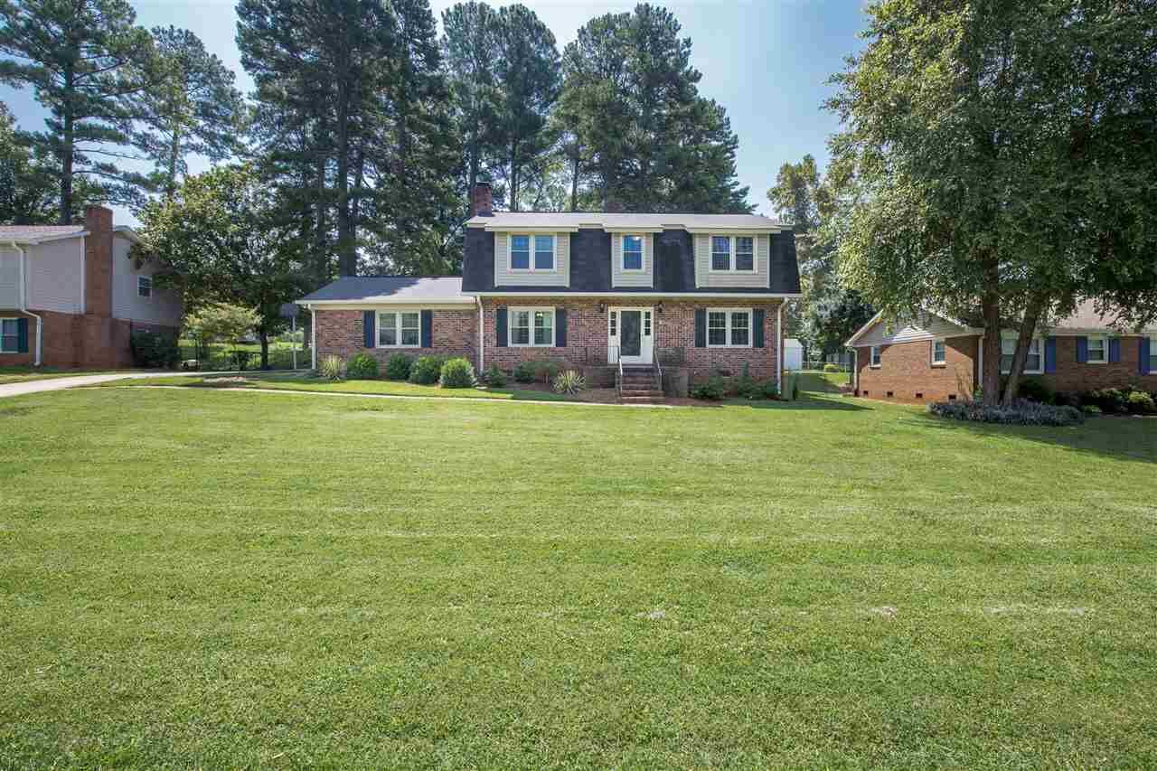 Property Photo:  210 Oakmont Drive  SC 29316 
