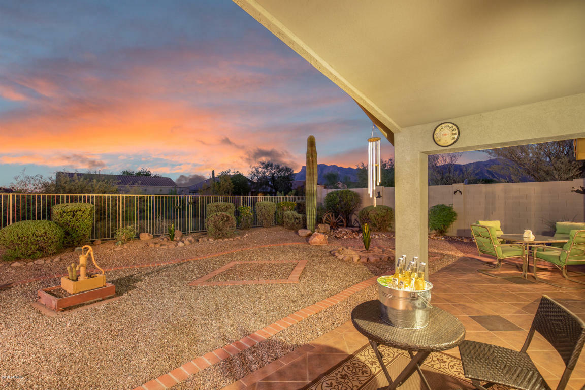 Property Photo:  7338 E Palo Chino Court  AZ 85118 