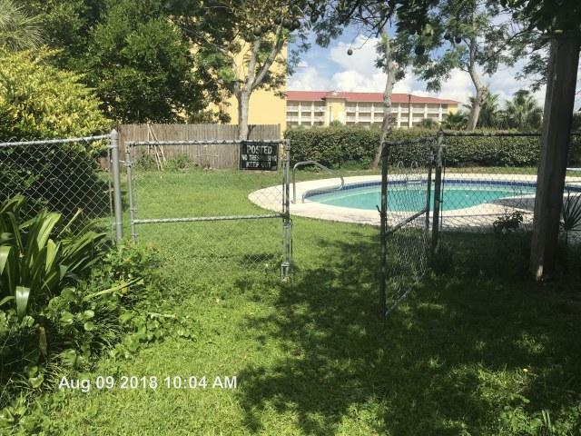 Property Photo:  208 San Vincente Street  FL 32413 