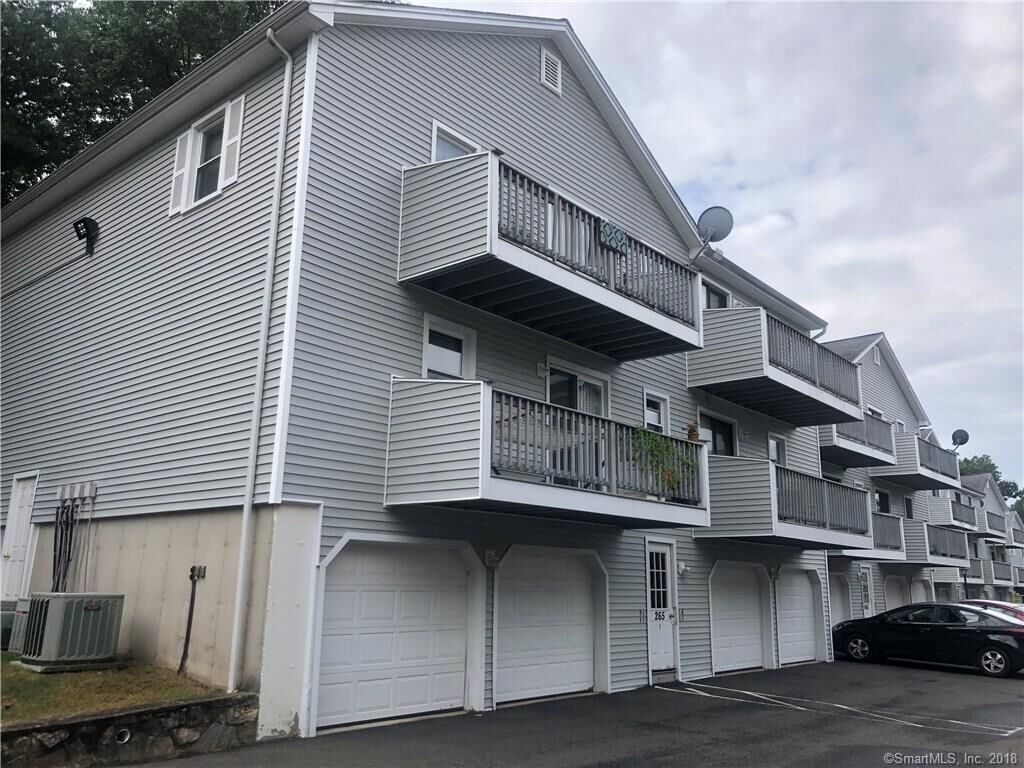 Property Photo:  265 Glendale Avenue E1  CT 06606 