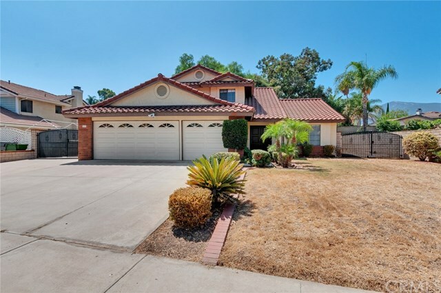 Property Photo:  1212 Millbrook Road  CA 92882 