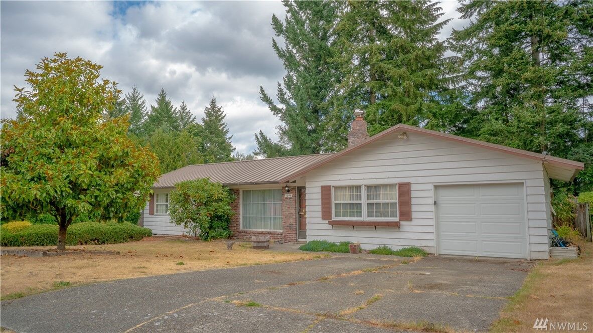 Property Photo:  1244 150th Avenue SE  WA 98007 