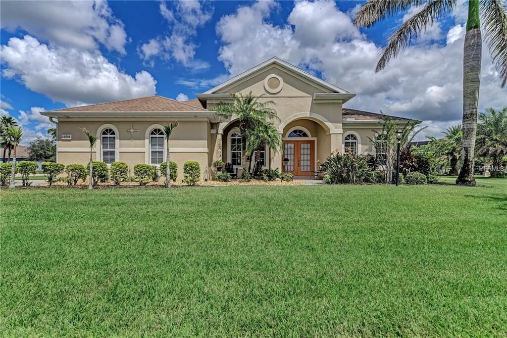 Property Photo:  11591 57th Street Circle E  FL 34219 