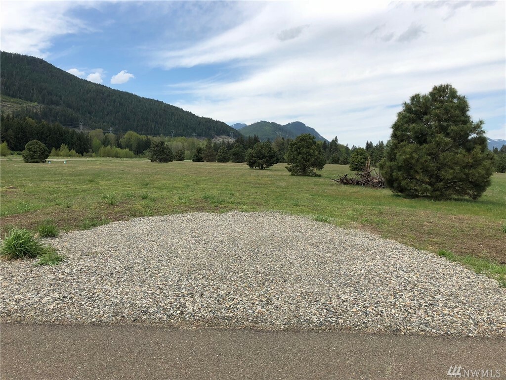 Property Photo:  Lot 16D Old Cedars Rd  WA 98922 