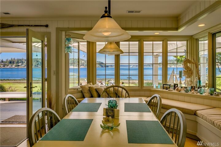 Property Photo:  3885 Pleasant Beach Dr  WA 98110 