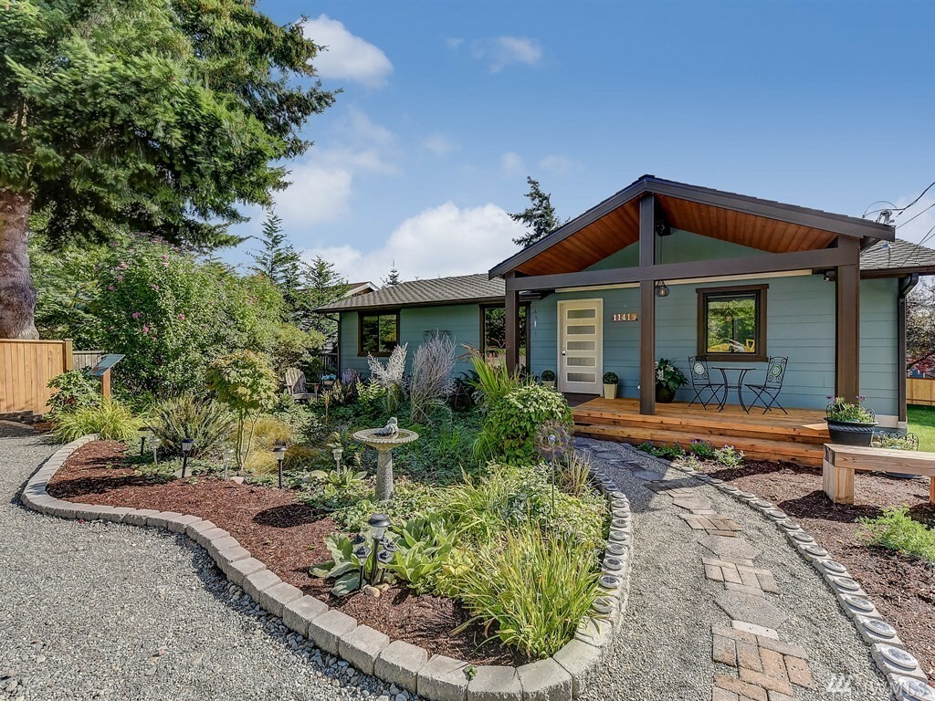 Property Photo: 11419 NE 90th St WA 98033