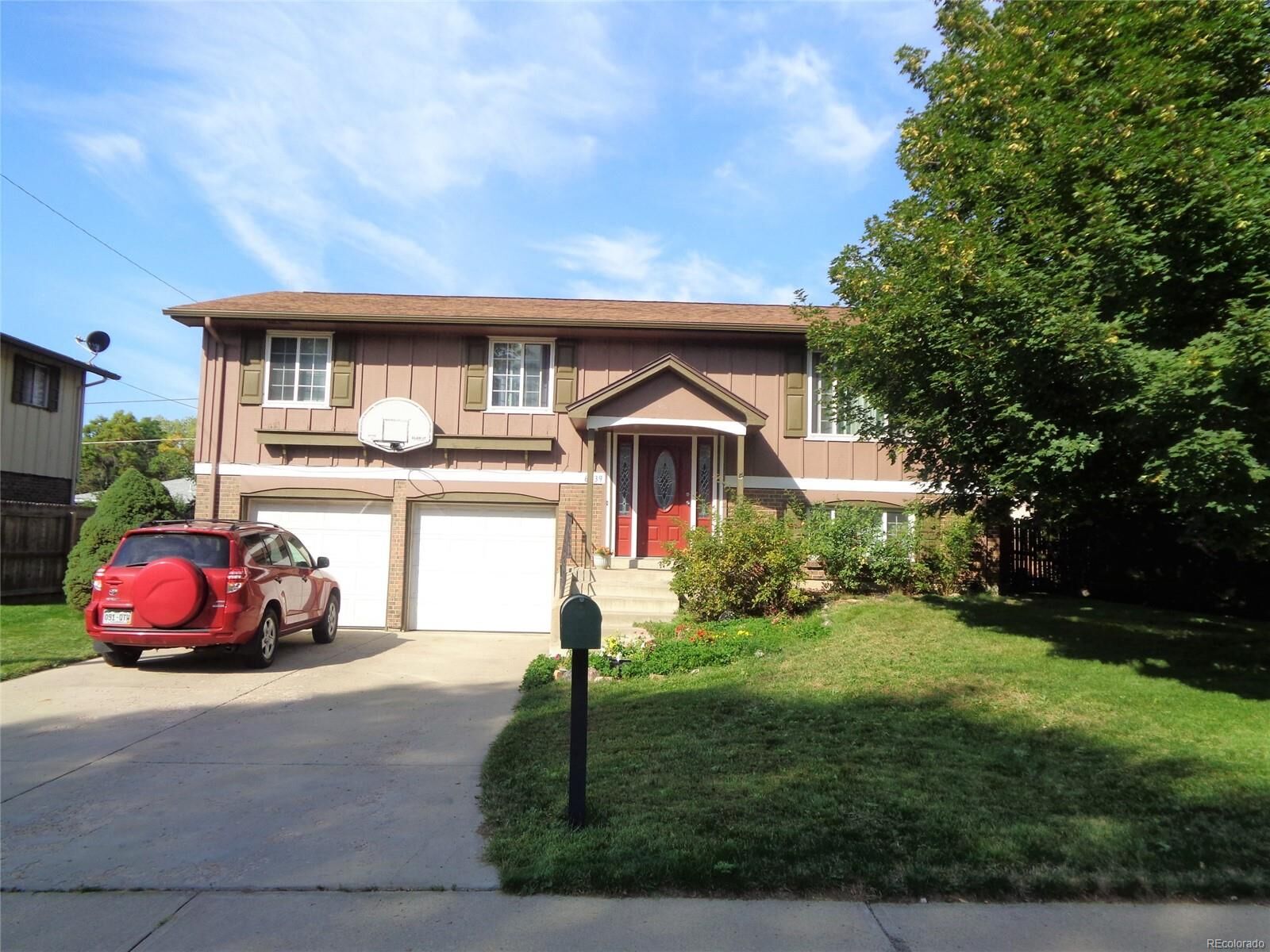 Property Photo:  6539 Van Gordon Court  CO 80004 