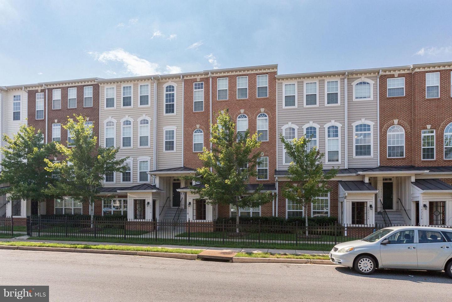 Property Photo: 14233 Saint Germain Drive A 5 VA 20121