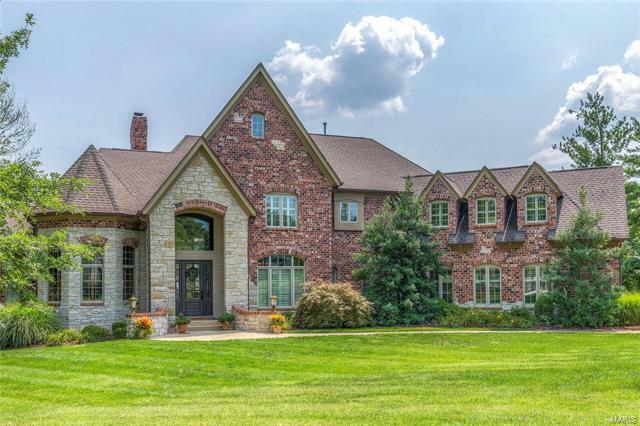 2466 Oak Springs Lane  Town and Country  63131 photo