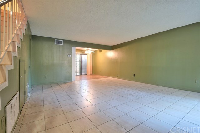 Property Photo:  9551 Sepulveda Boulevard 2  CA 91343 