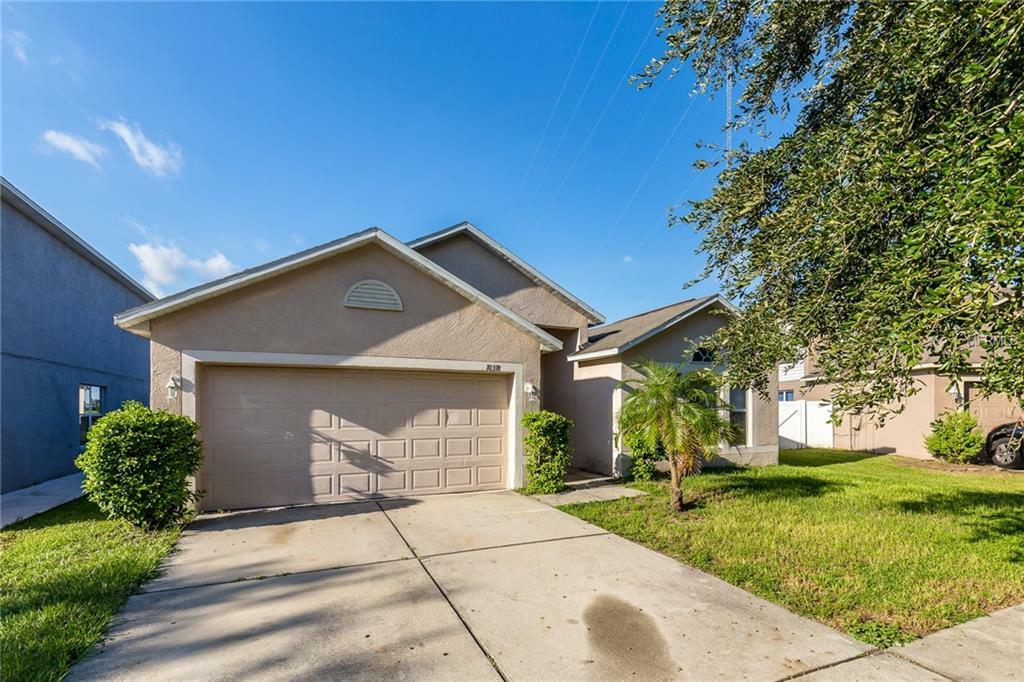 Property Photo:  10318 River Bream Drive  FL 33569 