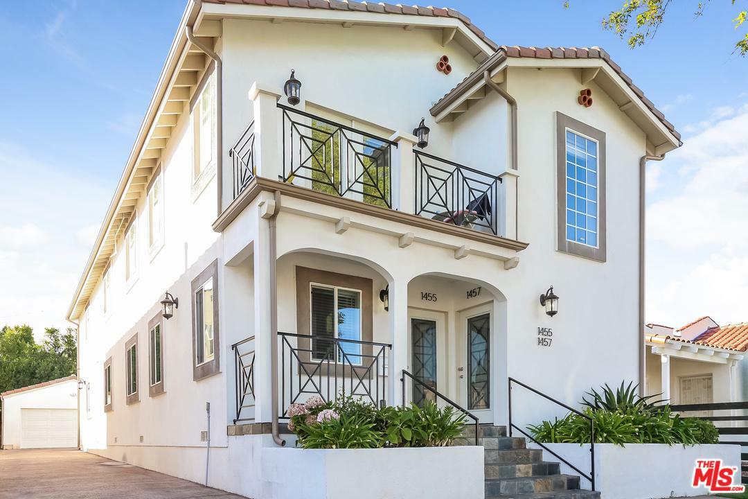 Property Photo: 1455 S Crest Dr CA 90035