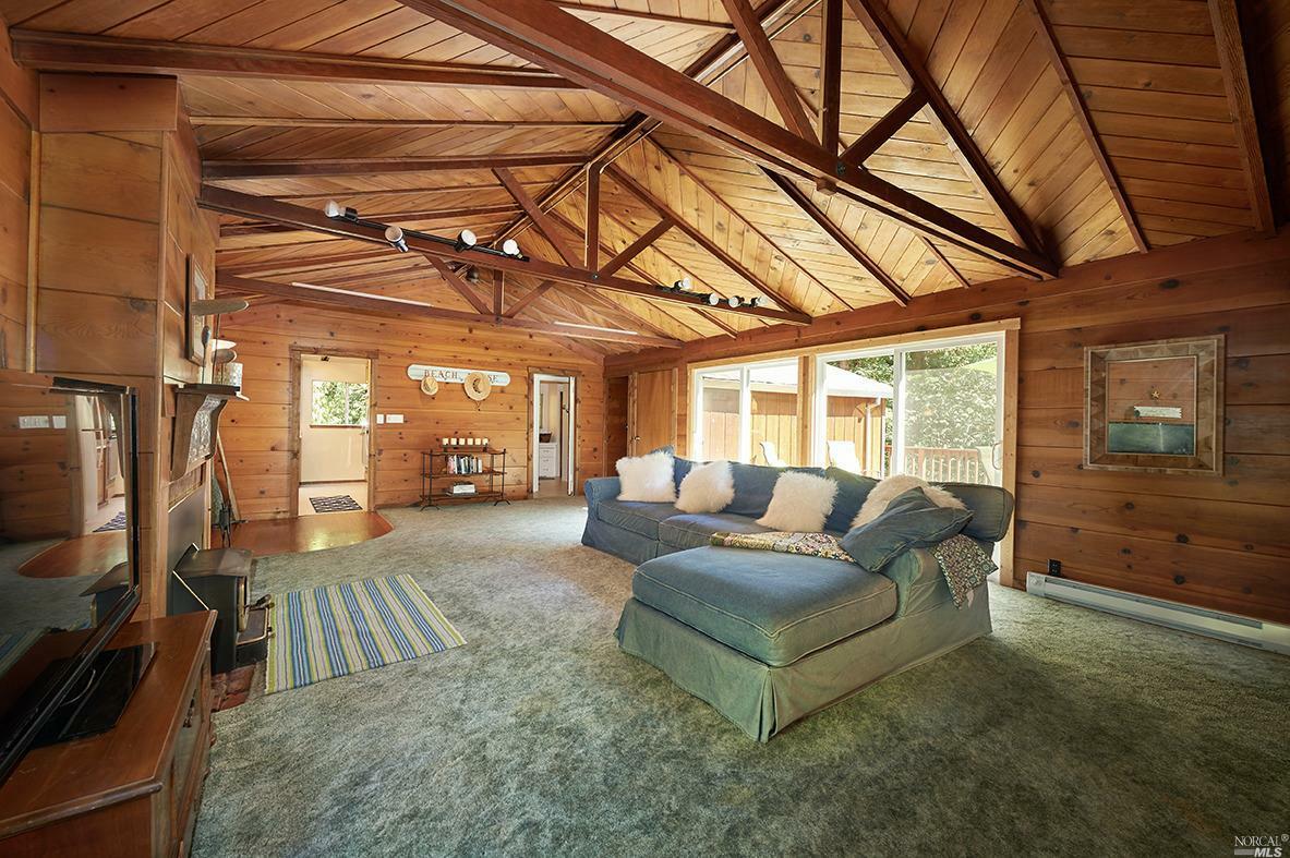 Property Photo:  11208 Ridge Retreat Road  CA 95436 