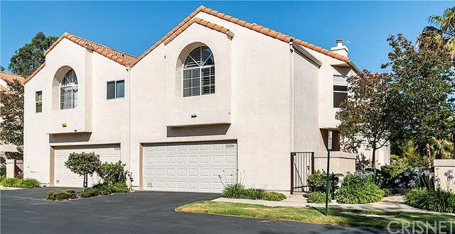 Property Photo:  11324 Old Ranch Circle  CA 91311 