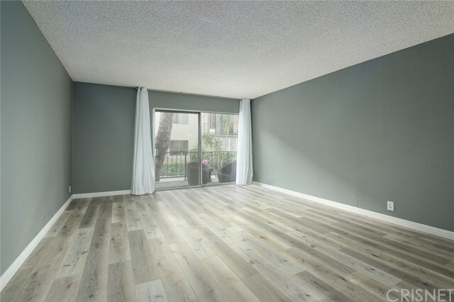 Property Photo:  5460 White Oak Avenue A122  CA 91316 