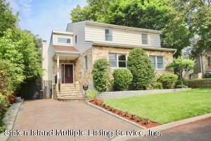 Property Photo:  16 Beacon Avenue  NY 10306 