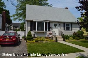 Property Photo:  26 Canterbury Avenue  NY 10314 