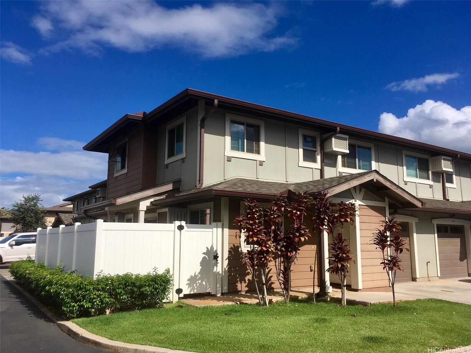 Property Photo: 91-1263 Kamaaha Avenue 1007 HI 96707