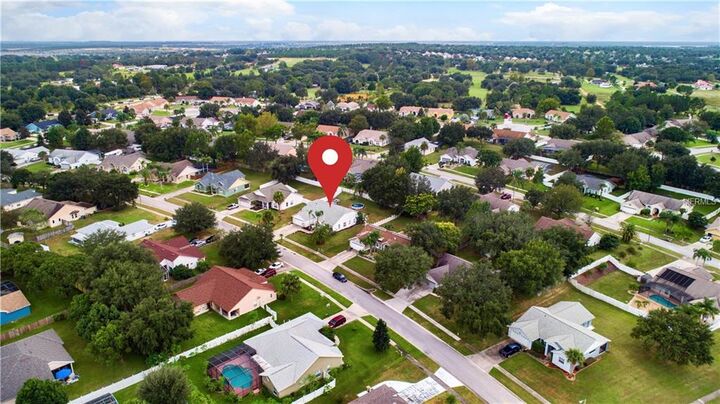 Property Photo:  14818 Spruce Pine Lane  FL 34711 