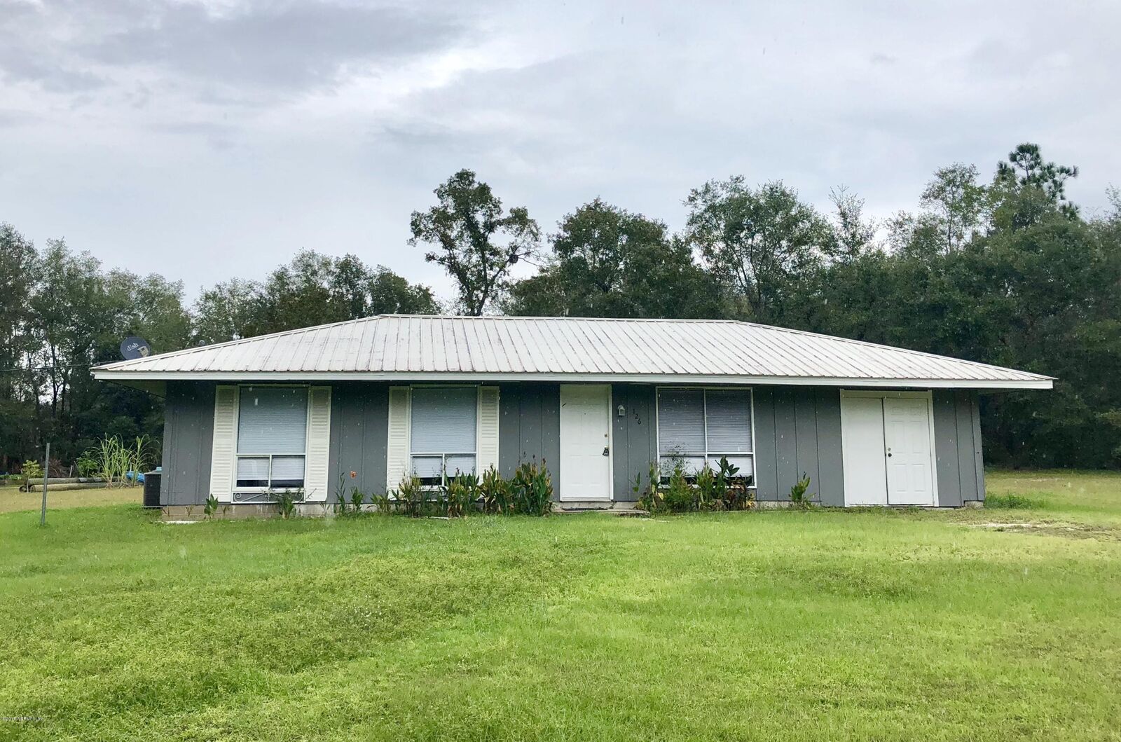 Property Photo:  126 Cherokee Drive  FL 32148 