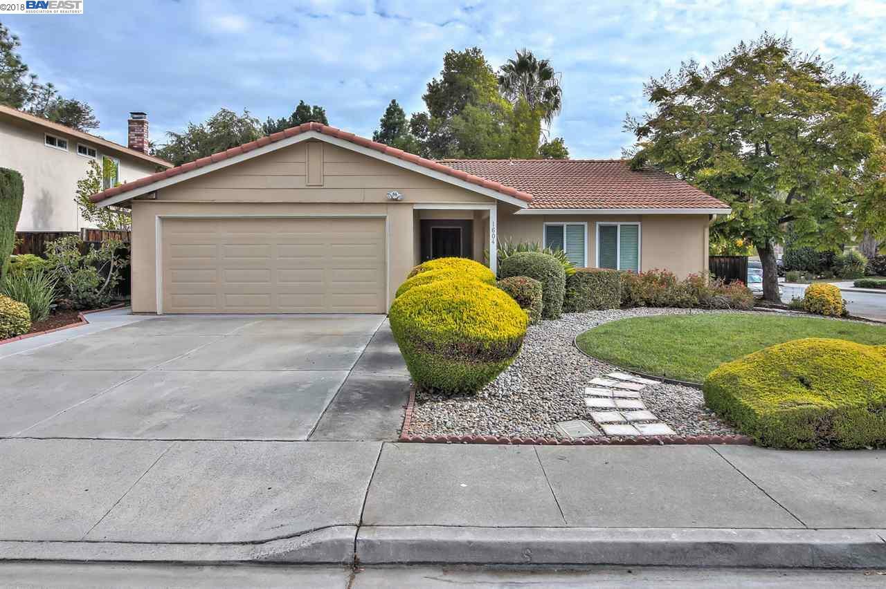 Property Photo: 1604 Barden Way CA 95128