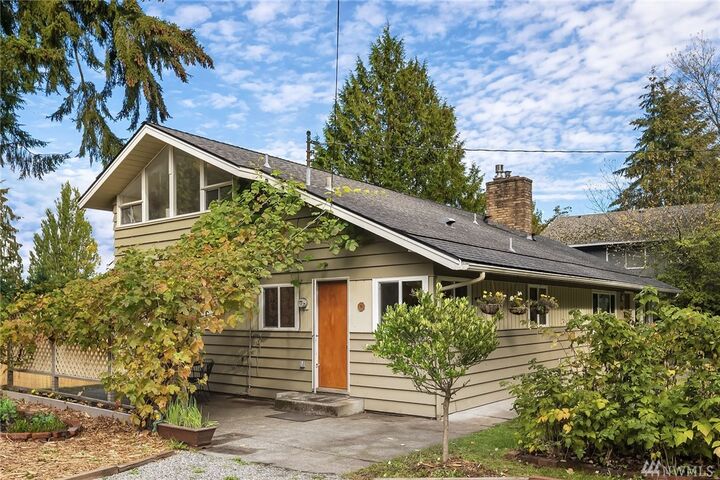 1674 NE 185th St  Shoreline WA 98155 photo