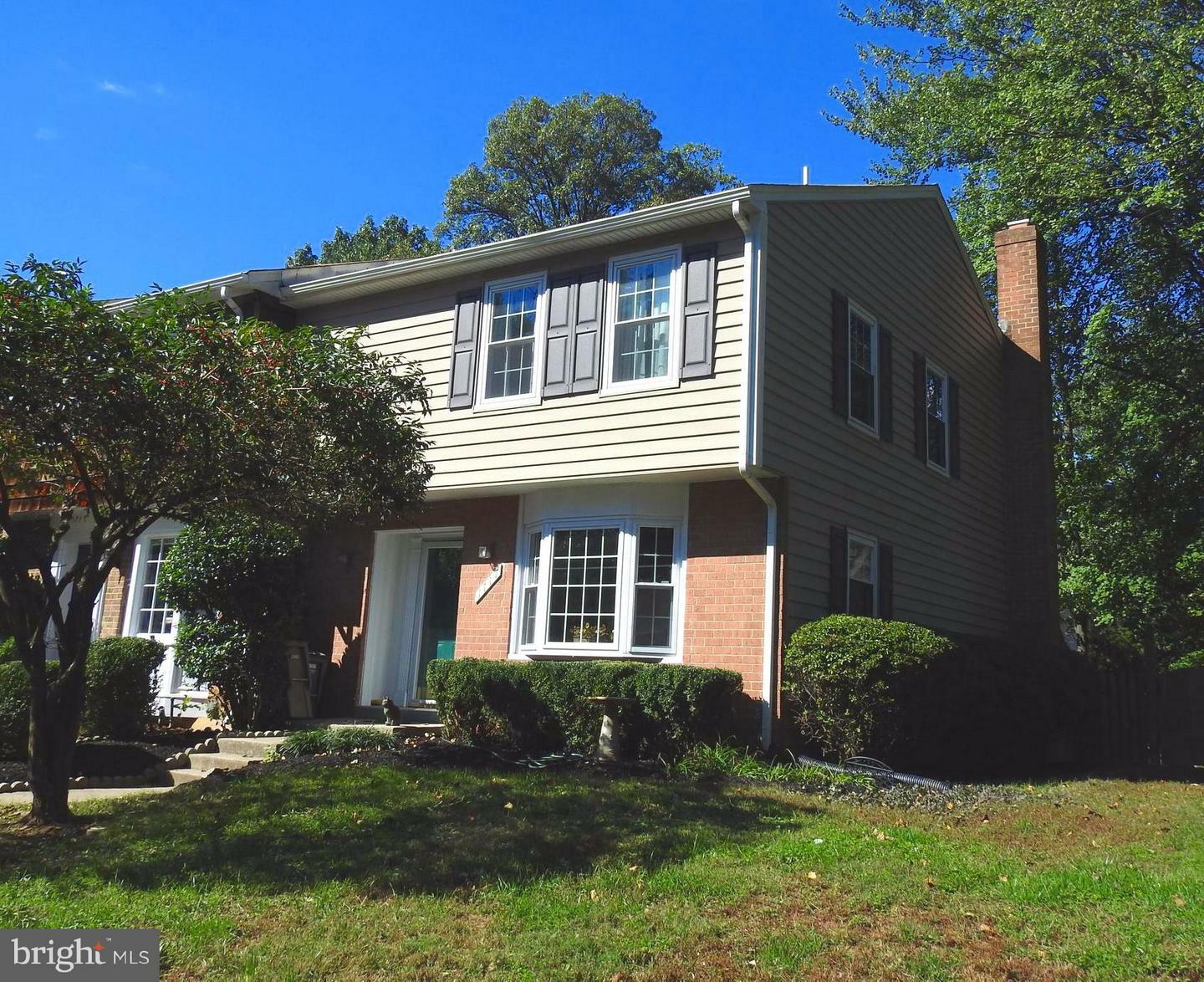 Property Photo:  1717 Redgate Farms Court  MD 20850 