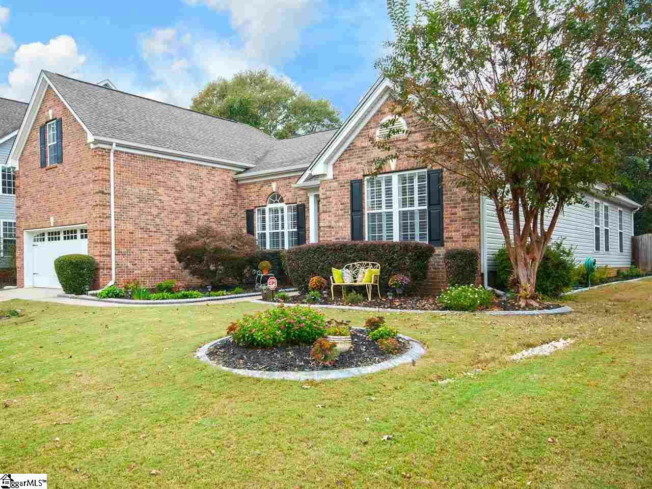 Property Photo:  316 Stayman Court  SC 29681 