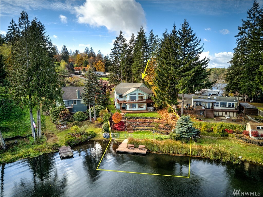 Property Photo: 190 SE Cabana Ave WA 98584