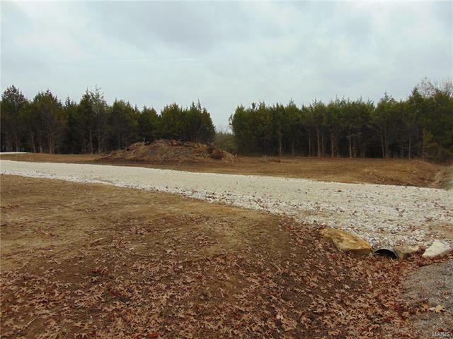 Property Photo: 120 Lembeck Lake Rd 63020