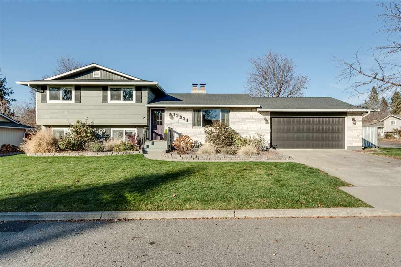 Property Photo: 12321 E 27th Ave WA 99216-0229