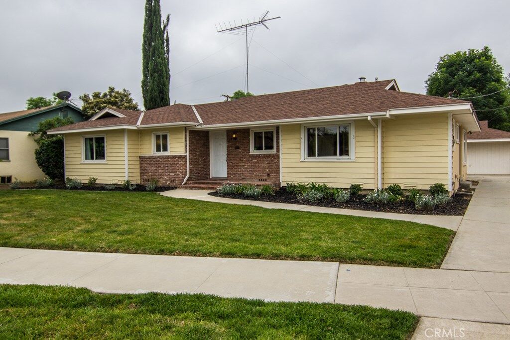 Property Photo: 4644 Edgewood Place CA 92506