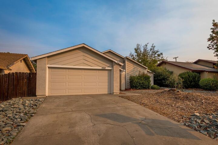 3757 Rock Island Drive  Sacramento CA 95827 photo