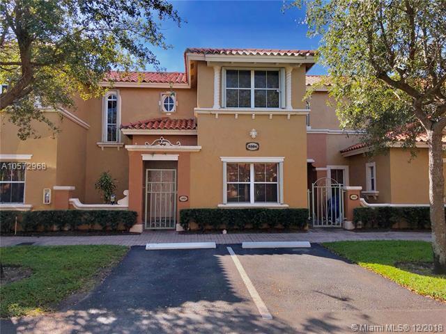Property Photo: 8504 NW 140th Ter 902 FL 33016
