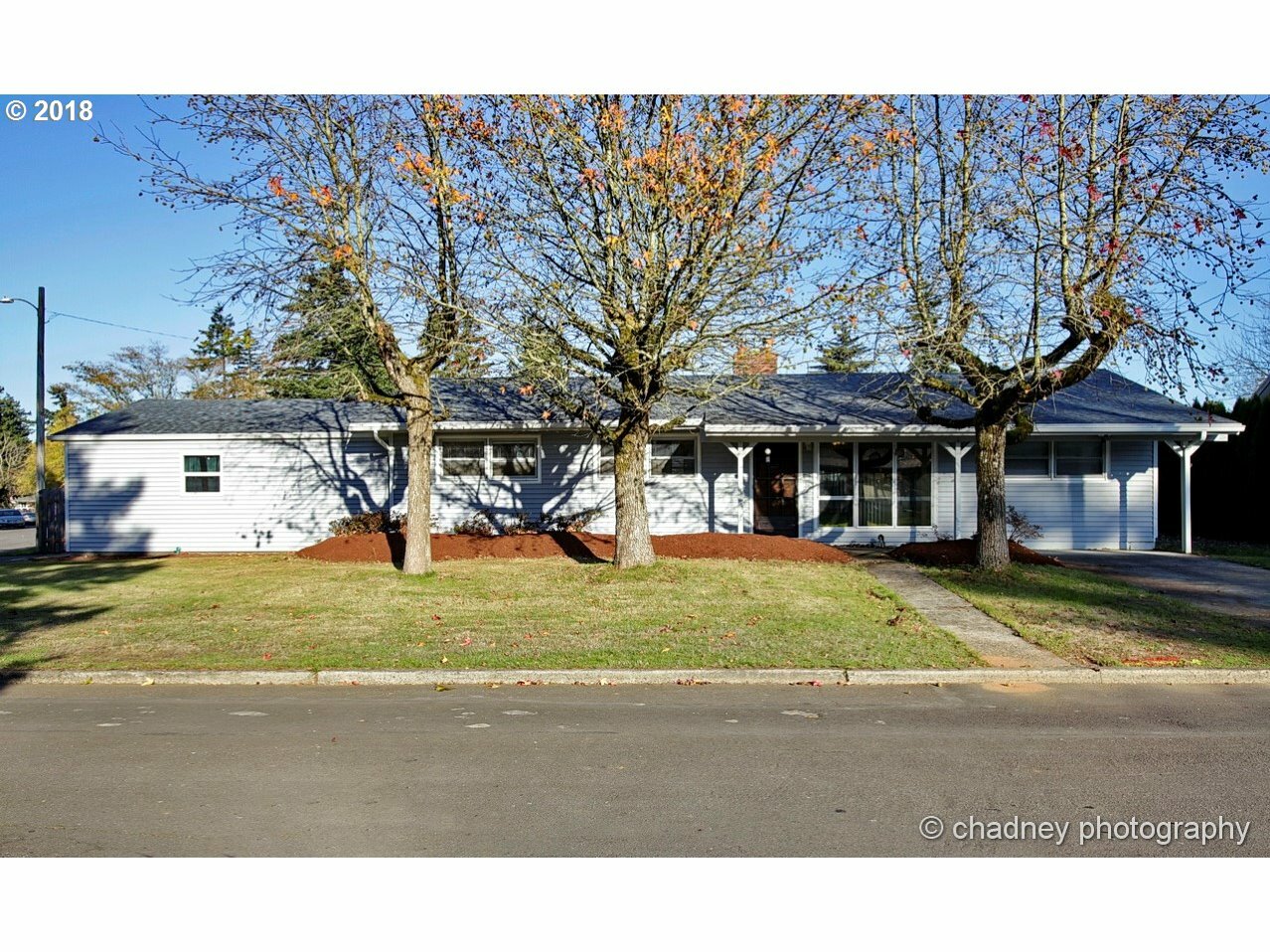 748 NE 191st Ave  Portland OR 97230 photo