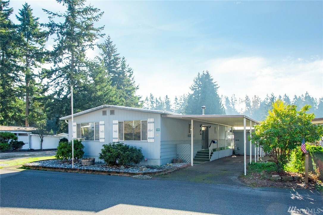 Property Photo: 11214 125th St Ct E 85 WA 98374