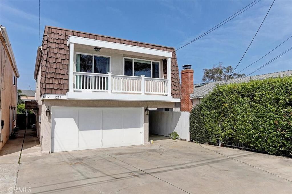 Property Photo: 1217 24th Street CA 90254