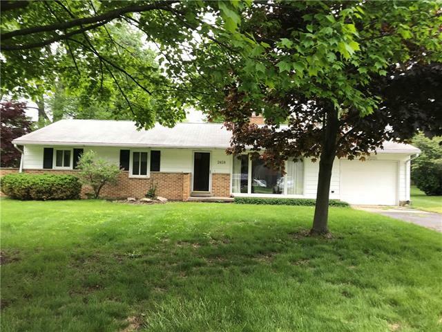 2458 W Square Lake Road  West Bloomfield Twp MI 48324 photo