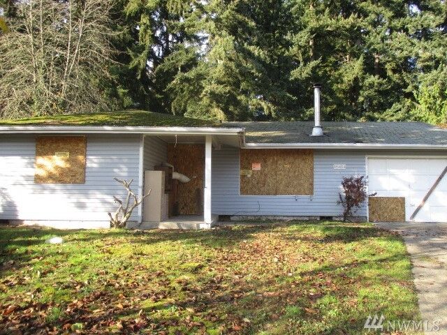 Property Photo: 16414 10th Avenue E WA 98387