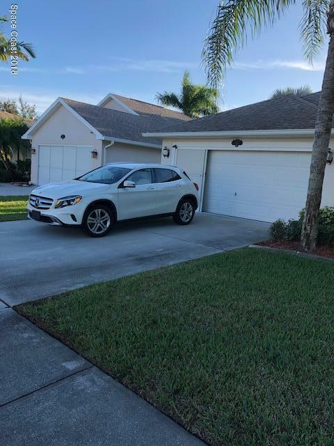Property Photo: 2921 Stratford Pointe Drive N FL 32904