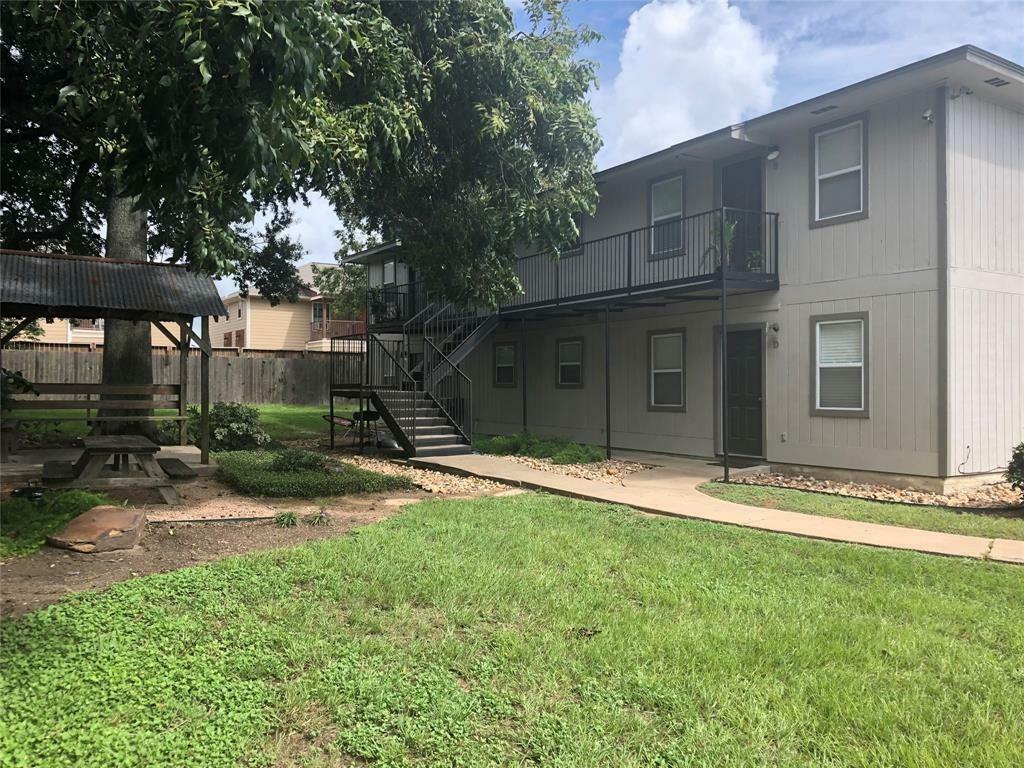 Property Photo: 1603 Lauraine Street C TX 77833