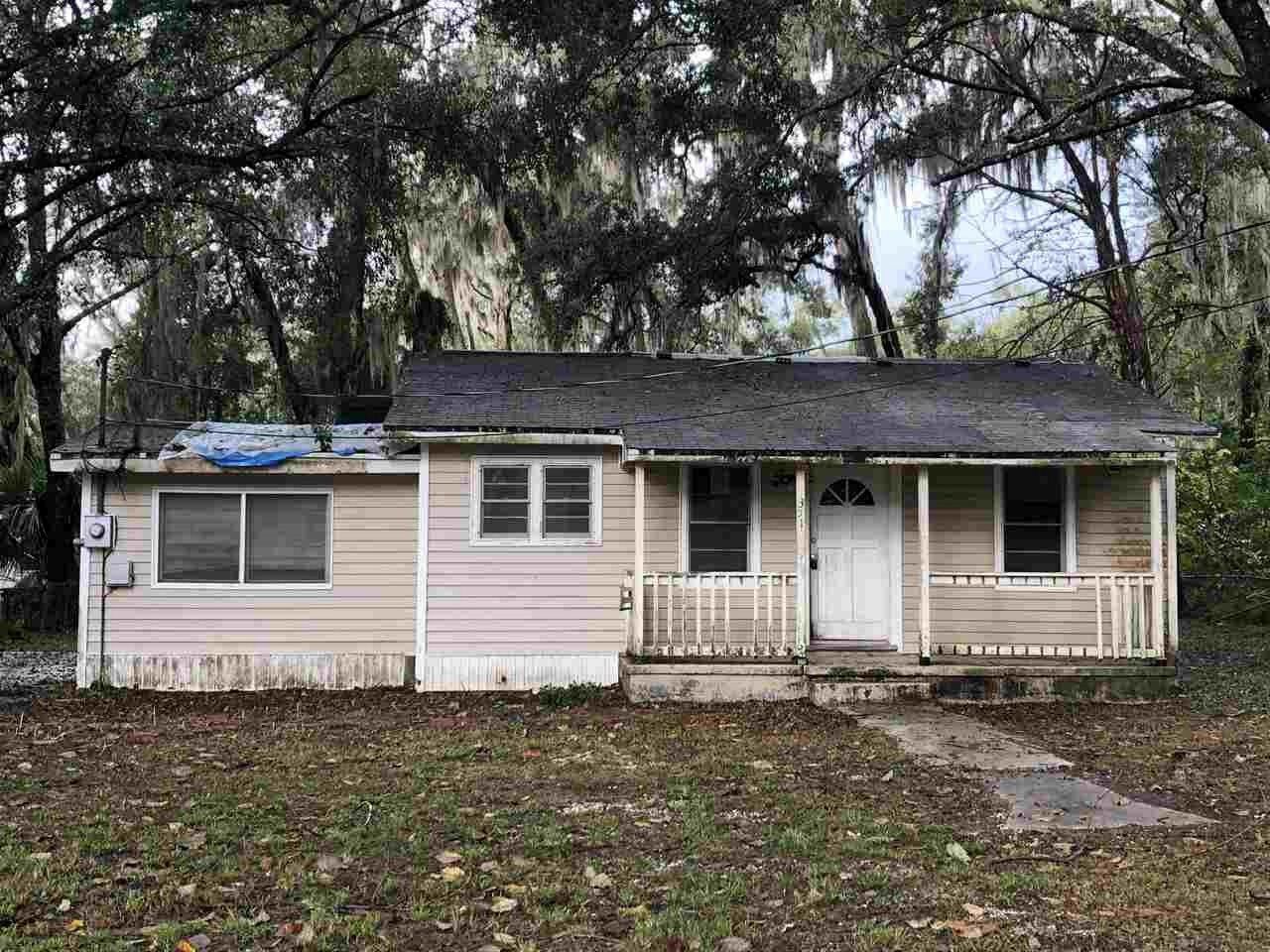 Property Photo:  3512 Whitehall Street  FL 32177 