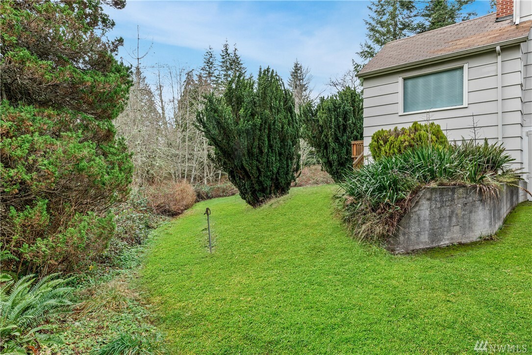 Property Photo:  4029 140th St NW  WA 98271 