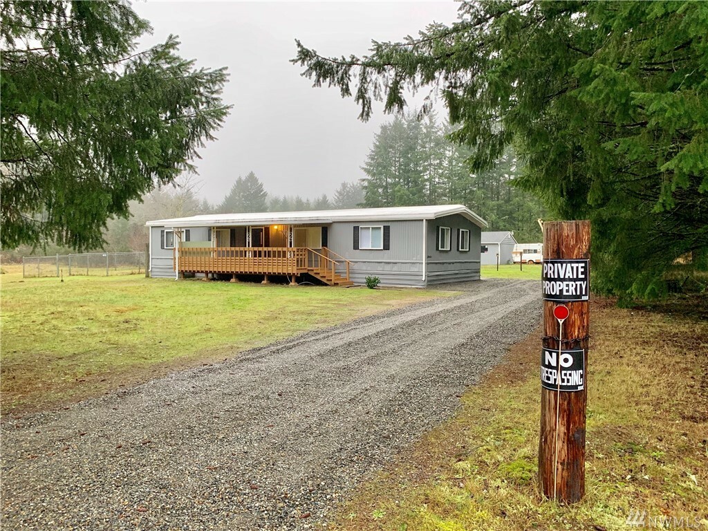 Property Photo: 12157 SE Triviere Trail WA 98367