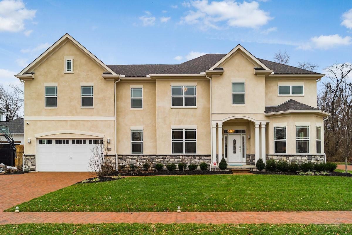 Property Photo: 1099 Pinnacle Club Drive OH 43123