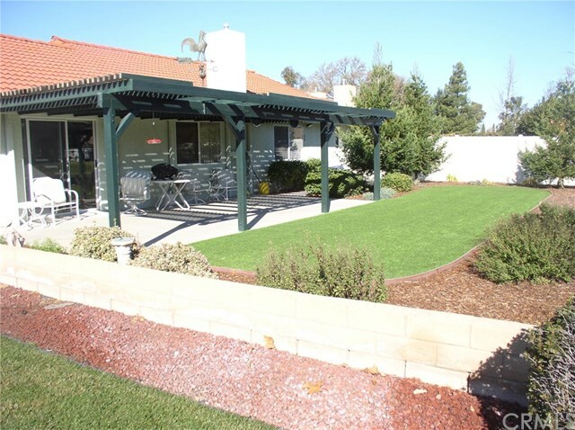 Property Photo:  940 Saint Ann Drive  CA 93446 