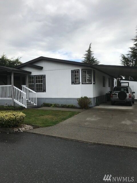 Property Photo:  8430 15th Place SE 66  WA 98258 